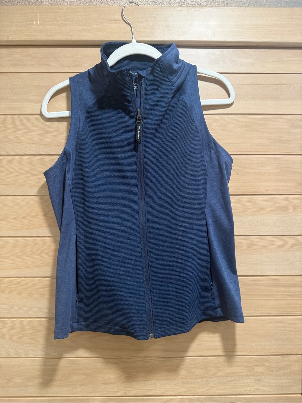 Vineyard Vines Navy Performance Vest